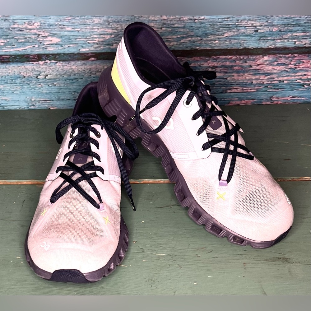 On Running Cloud X 3 Activewear Running Workout Gym Training Shoes Sneakers - Picture 3 of 14